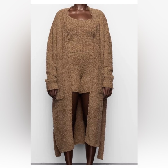 SKIMS COZY KNIT ROBE NWOT - Picture 4 of 13